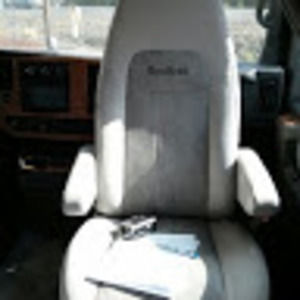 Meet your Posher, Yan